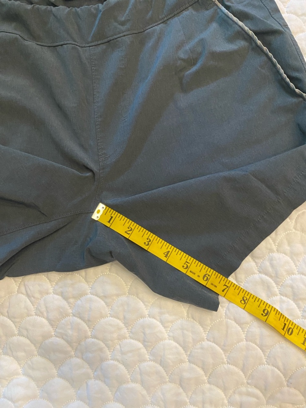 Brooks Gray Running Shorts Medium - Picture 8 of 8